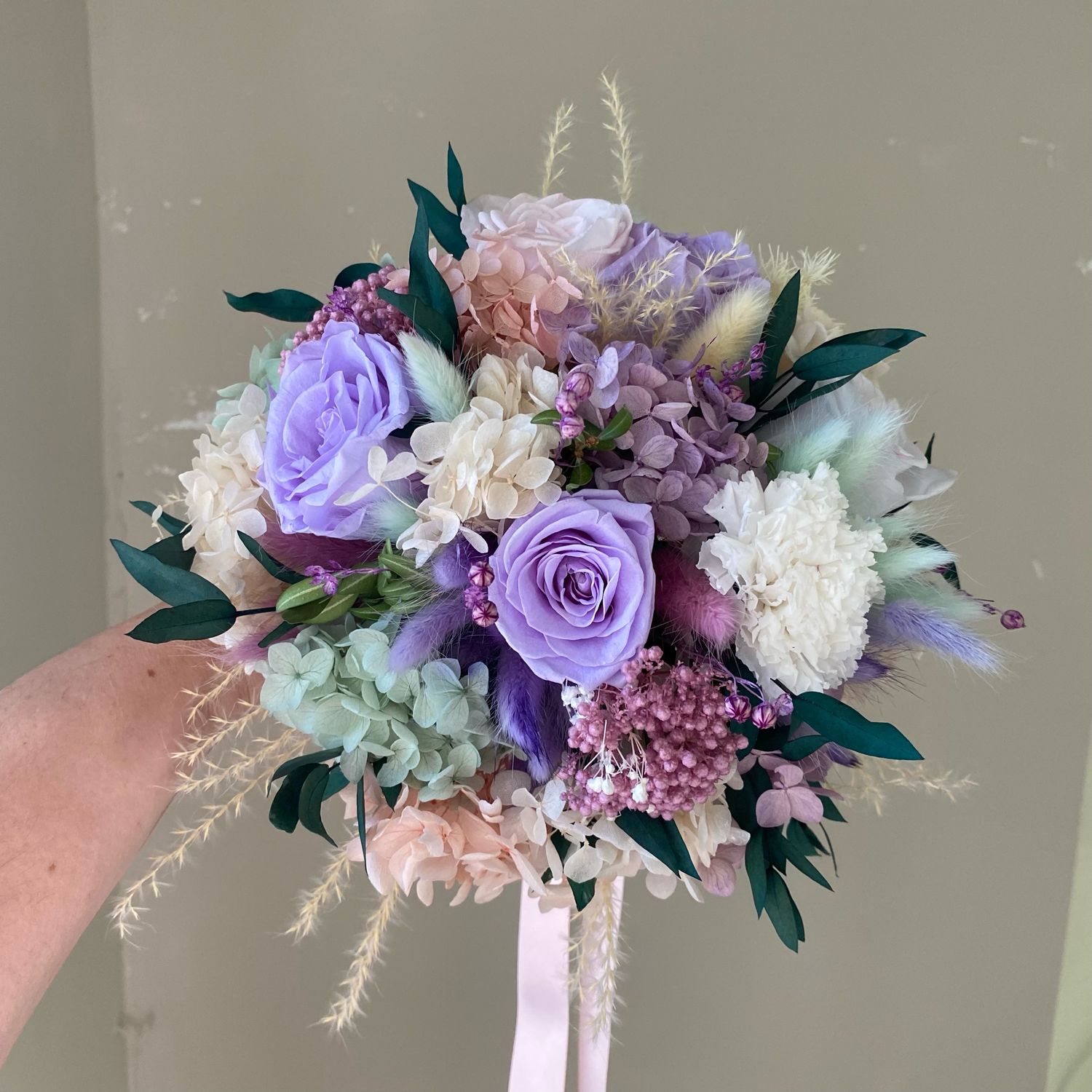 Модный букет невесты из стабилизированных цветов купить в интернет ...