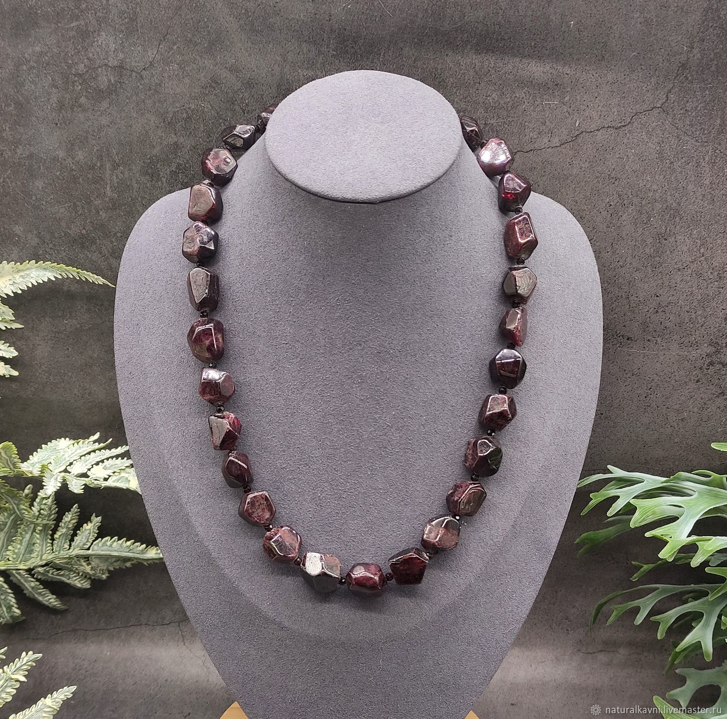 Крупные бусы натуральный камень гранат в интернет-магазине на Ярмарке ...