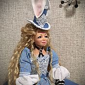 Кукла-шкатулка Алиса в стране чудес