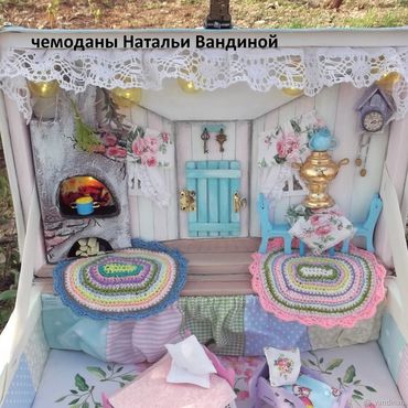 Куклы и игрушки ручной работы. Ярмарка Мастеров - ручная работа Чемодан - домик "Бирюзовое детство". Handmade.