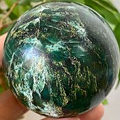 Фен-шуй и эзотерика handmade. Livemaster - original item Fuchsite ball 65 mm, 417 g. Madagascar. Handmade.