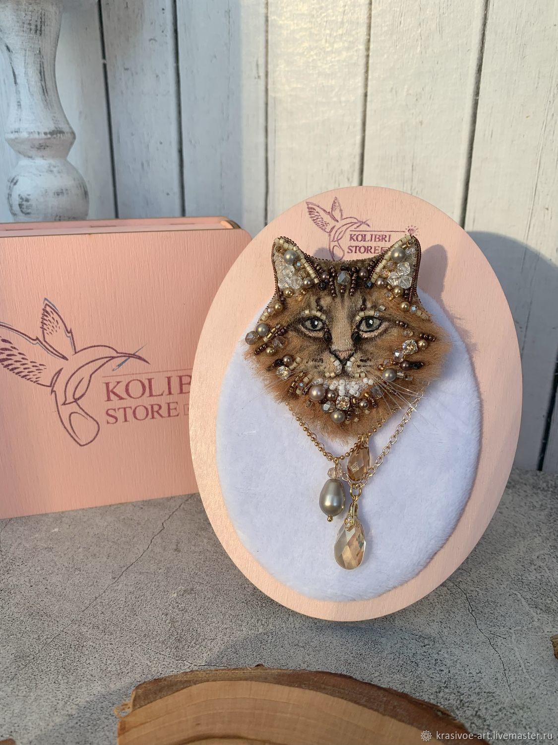 Брошь на заказ (по фото) в интернет-магазине Ярмарка Мастеров по цене ...