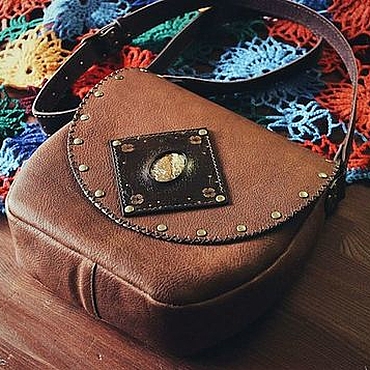 Handmade leather 2025 bags byron bay