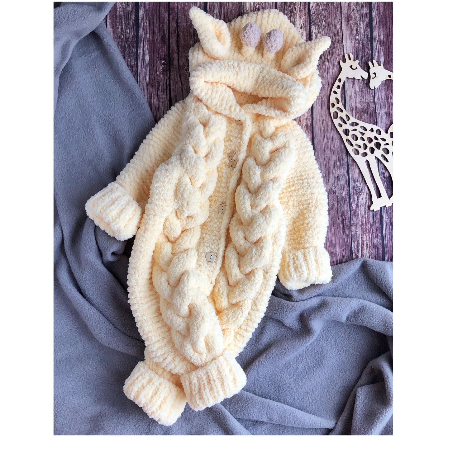 Вязаный комбинезон для новорожденного. Комбинезон жираф купить винтернет-магазине Ярмарка Мастеров по цене 2200 ₽ – NYF2IRU
