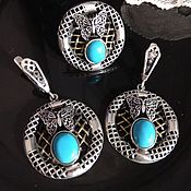 Jewelry sets: earrings and ring