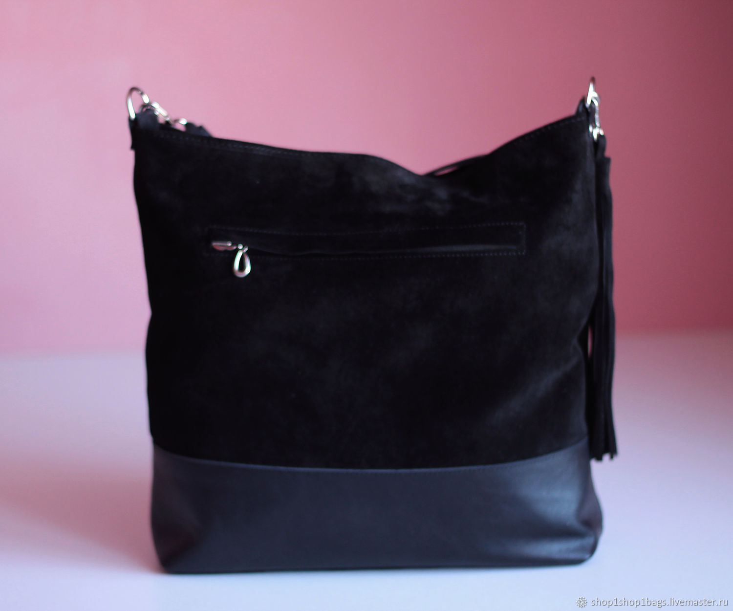 Черная замшевая сумка Fabi