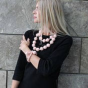 Украшения handmade. Livemaster - original item Felted beads and bracelet soft pink set. Handmade.