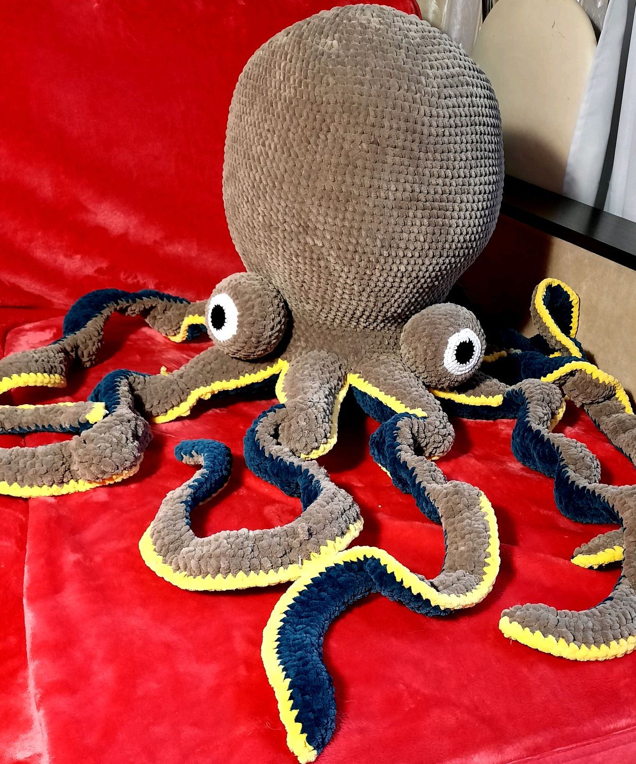 Осьминог игрушка-подушка в интернет-магазине на Ярмарке Мастеров ...