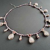 Сувениры и подарки handmade. Livemaster - original item Pink beaded necklace, necklace with pearl and quartz pendants. Handmade.