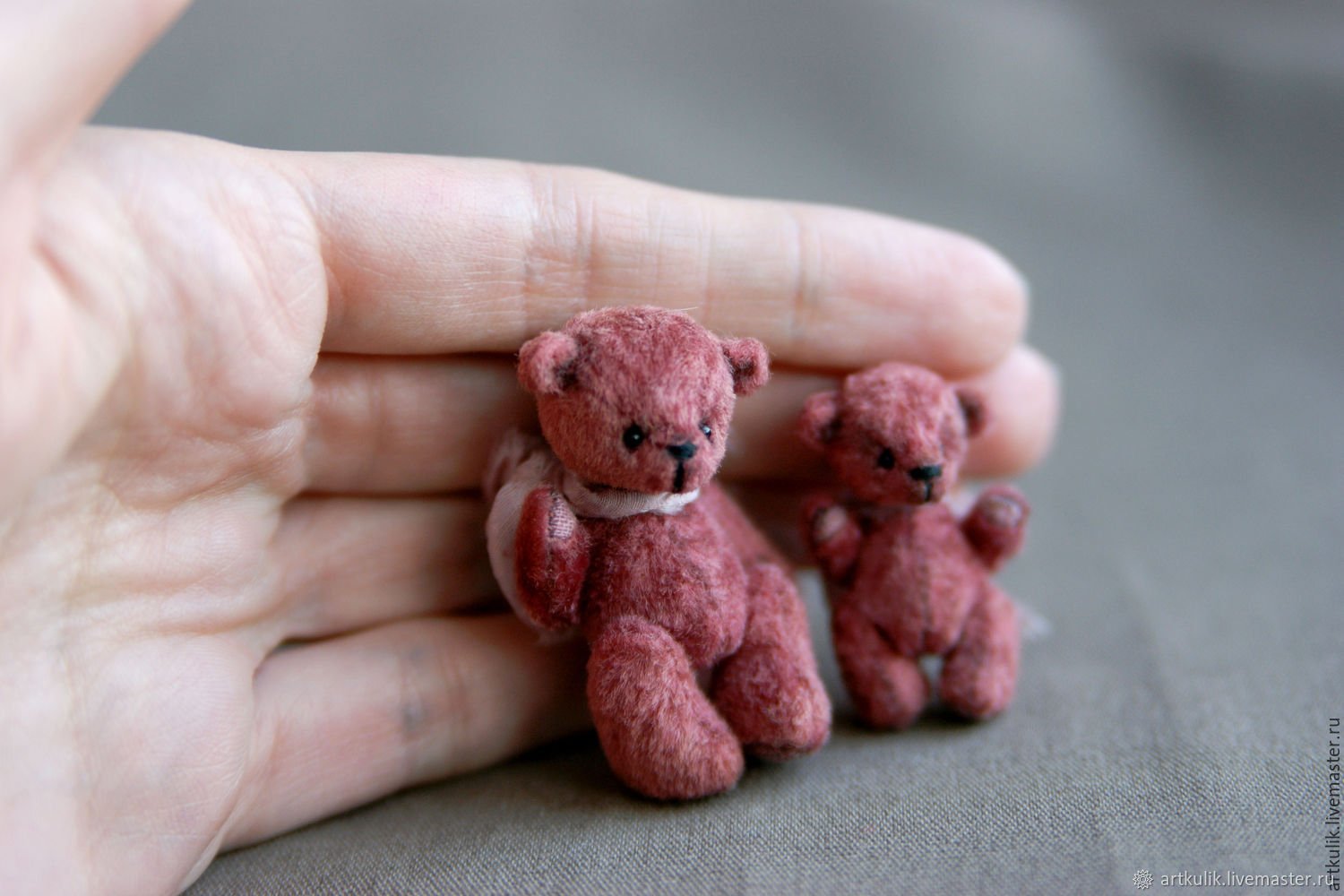 мягкая мишка мини. светлана гуменникова мишки тедди. светлана гуменникова миниатюрный мишка. микро медведь. шпиц щенок медвежонок.