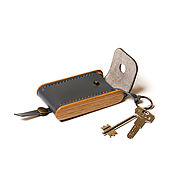 Сумки и аксессуары handmade. Livemaster - original item Leather key case-BREATLEY-key holder with wood. Handmade.