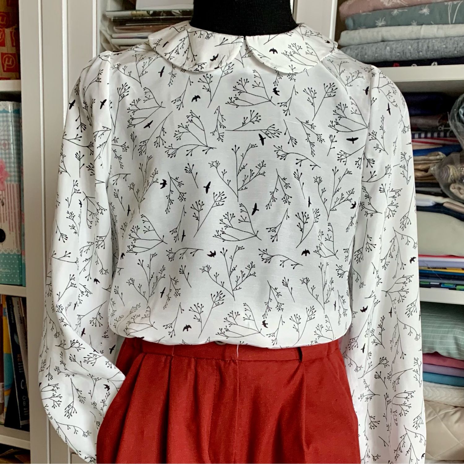Комплект для девочки брюки+блузка в интернет-магазине Ярмарка Мастеров поцене 5500 ₽ – OTILQRU