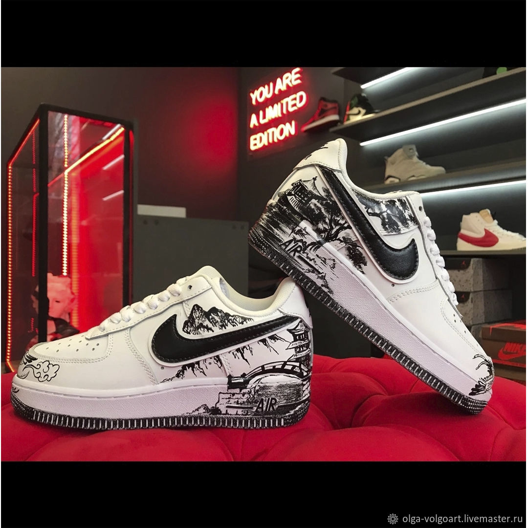 Кроссовки белые, кастом кроссовок Nike Air Force 1, Япония, роспись в  интернет-магазине Ярмарка Мастеров по цене 10000 ₽ – SH972RU | Кроссовки,  ...