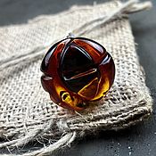 Natural amber. Cabochons paired 1