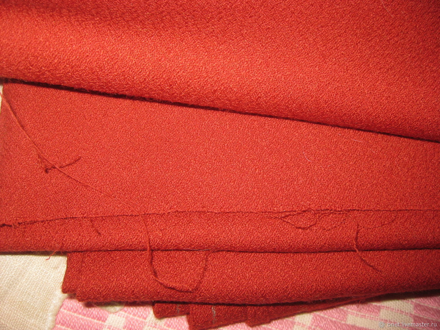 Старинная плотная тяжелая шерстяная ткань употреблявшаяся для обивки мебели