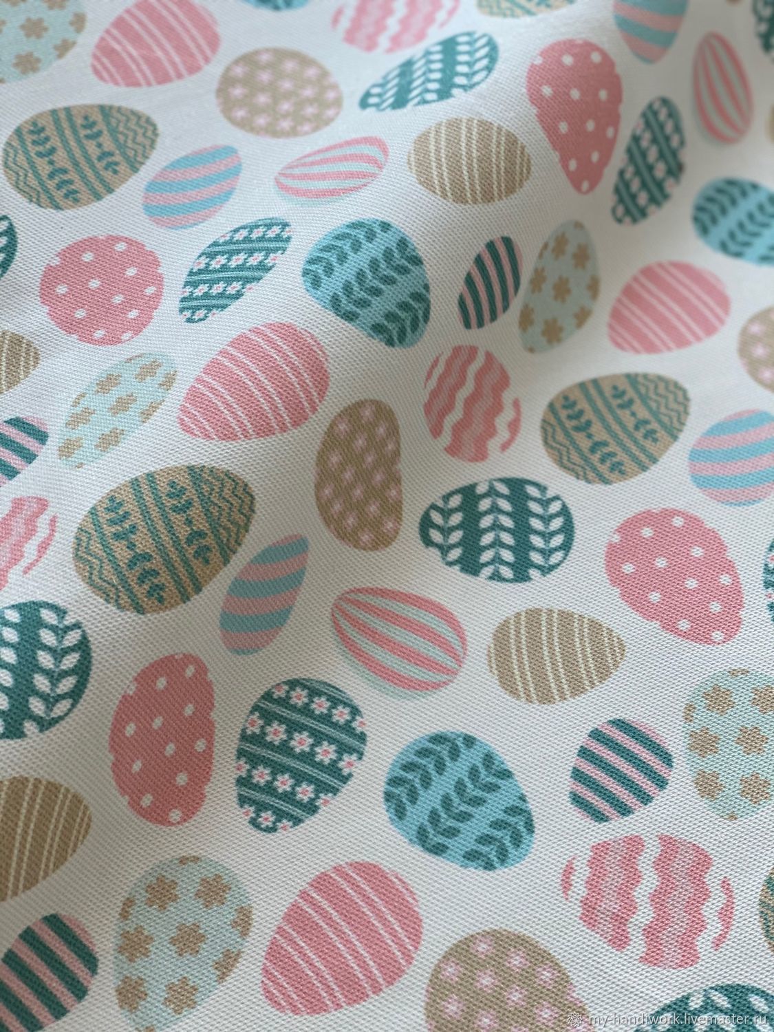 скатерочная ткань с пасхальной тематикой. ткань пасха. ткань дорожка пасхальные пряники. пасхальная ткань для платья. ткань пасха.