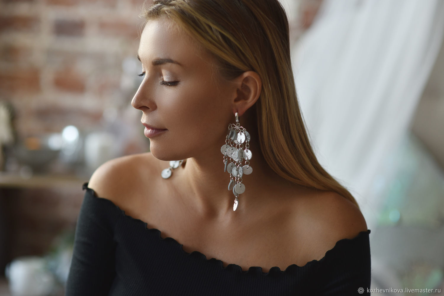 Серьги под черное платье футляр