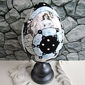 Сувениры и подарки handmade. Livemaster - original item Easter egg Angels do not sleep (interior on a stand). Handmade.