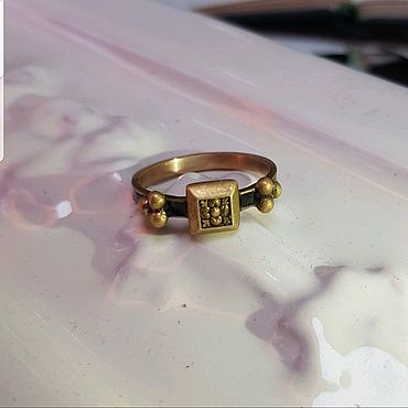 Кольцо из бронзы с черной эмалью "Angleterre". . Украшения ручной работы - Ярмарка Мастеров Украшения ручной работы. Ярмарка Мастеров - ручная работа Кольцо из бронзы с черной эмалью "Angleterre". Handmade.