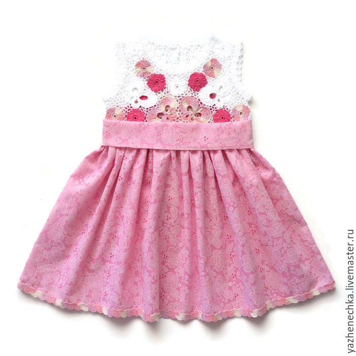 Girl's dress, Irish lace. Front view with belt  
