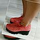 ganchillo zapatos. Zapatos de punto en el orden. El color rojo. Shoes. O'butik 'Vyazanaya obuv '. Online shopping on My Livemaster.  Фото №2