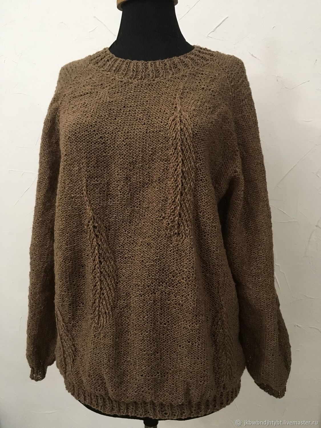 Коричневый свитер. Zara Knit джемпер коричневый. Коричневый свитер женский. Свитер женский коричневый вязаный.