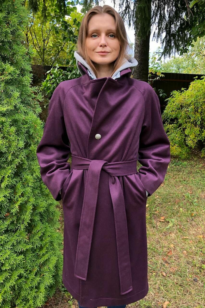 Пальто-халат фиолетовое. Пальто в стиле Max Mara купить в интернет-магазине Ярмарка Мастеров по цене 14500 ₽ – NWO2WRU