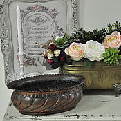 Винтаж: Старинная ваза на ножке индийская латунь чеканка