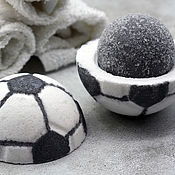 Косметика ручной работы handmade. Livemaster - original item Bath bomb Soccer ball. Handmade.