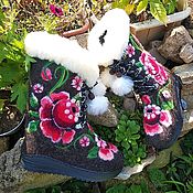 Обувь ручной работы handmade. Livemaster - original item Boots felted lace-up Red flower. Handmade.