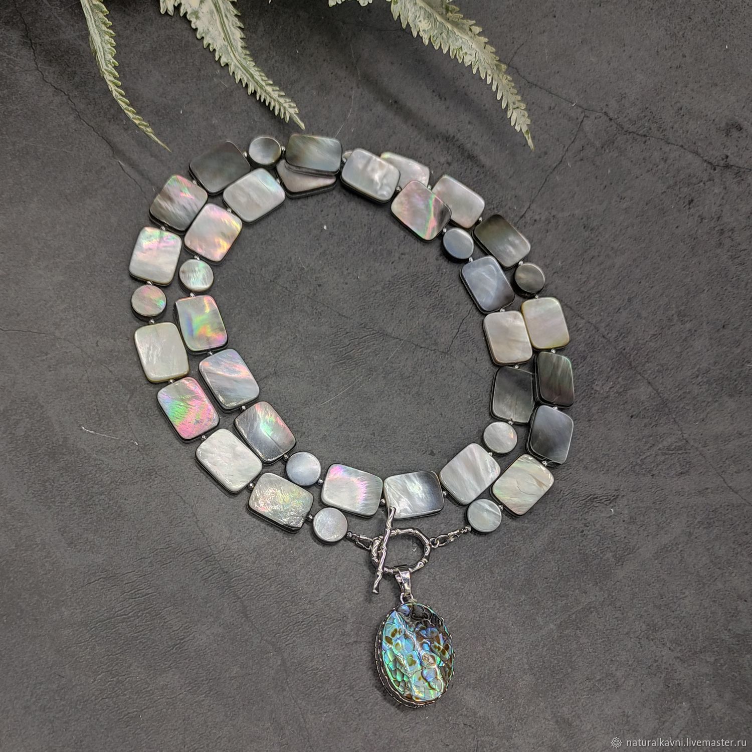 Heliotis/ Mother of pearl Necklace made of heliotis stone with a pendant, Necklace, Moscow,  Фото №1