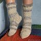Женские носки из собачьего пуха 37 р-ра( 24.5 см).
При вязании использован пух собак породы - самоед( белый пух) и кавказская овчарка- (серый пух)