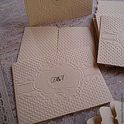 The set of tags (tags) from Kraft cardboard