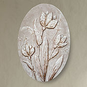 Картины и панно handmade. Livemaster - original item Oval panel with flowers. A small painting on the wall. Handmade.