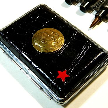 Сувениры и подарки ручной работы. Ярмарка Мастеров - ручная работа Портсигар 2 вида 12 сигарет 85 мм  СССР "Сталин и Ленин". Handmade.
