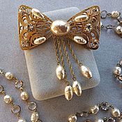 Винтаж handmade. Livemaster - original item Miriam Haskell Vintage brooch Bow. Handmade.