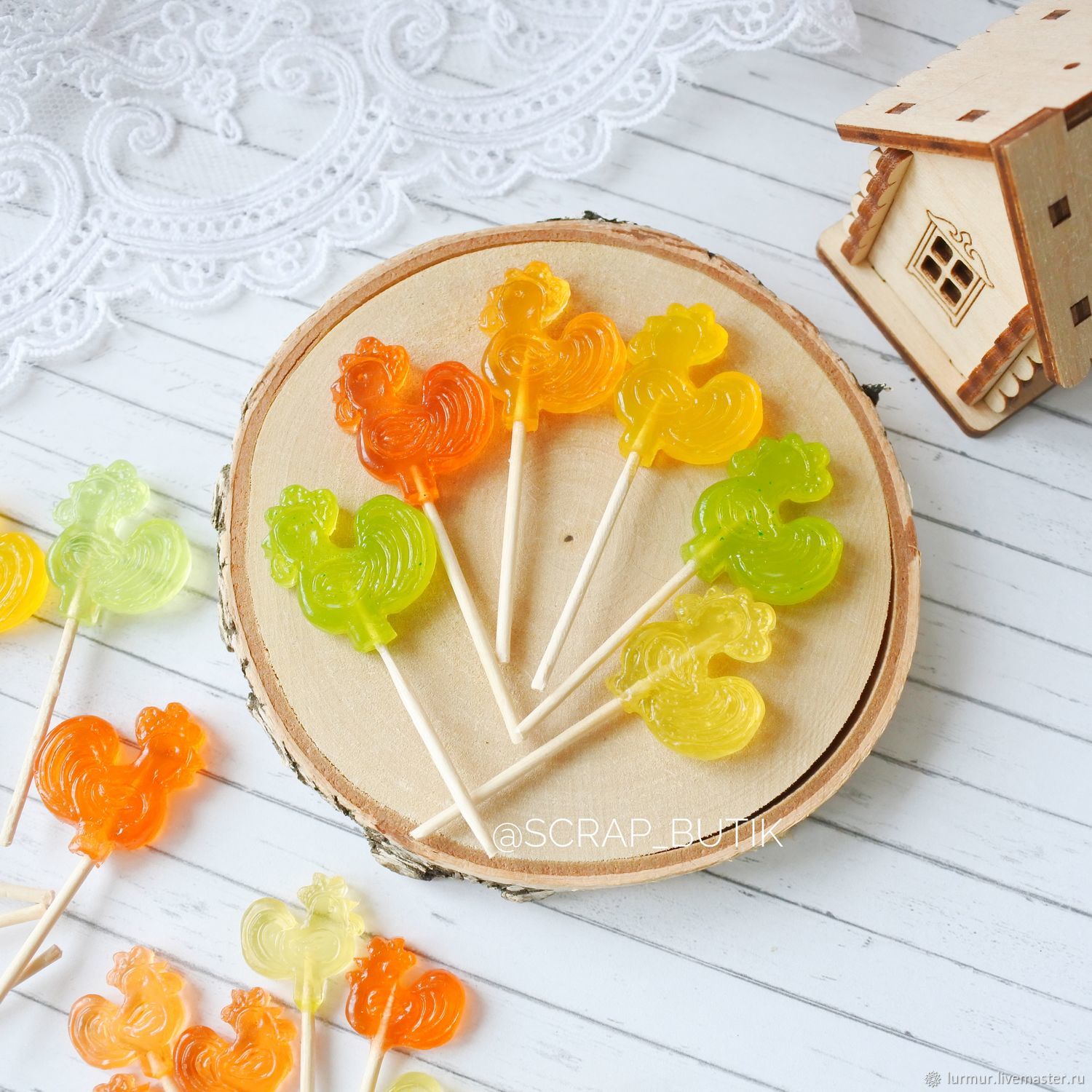 Петушок на палочке. Леденец. Кукольная еда. Миниеда. 1:12 1:6 купить в ...