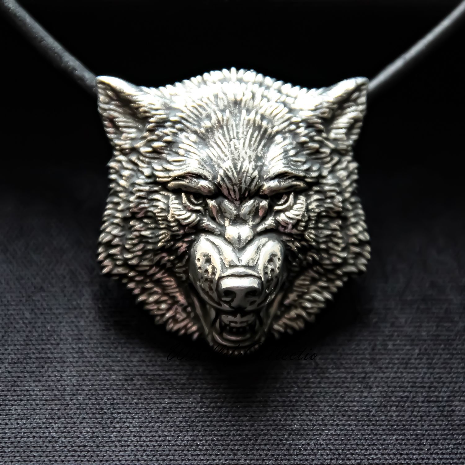 Ведьмак медальон волка