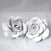 Для дома и интерьера handmade. Livemaster - original item White and gold roses-furniture handles, D-10cm. Handmade.