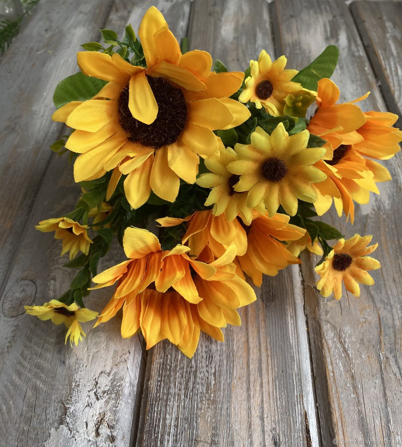Подсолнухи с мелкоцветом букет купить в интернет-магазине Ярмарка ...