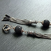 Украшения handmade. Livemaster - original item Silver stud earrings with stingray leather and black spinel. Handmade.