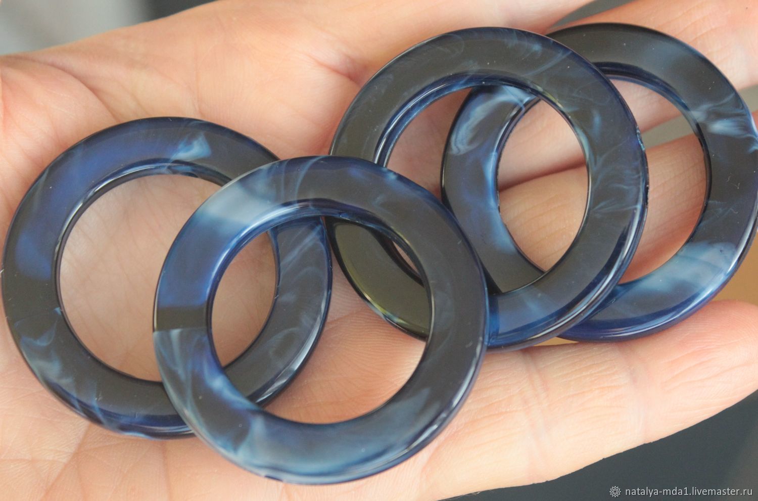 Акриловые рамки 40мм купить в интернет-магазине Ярмарка Мастеров по ...