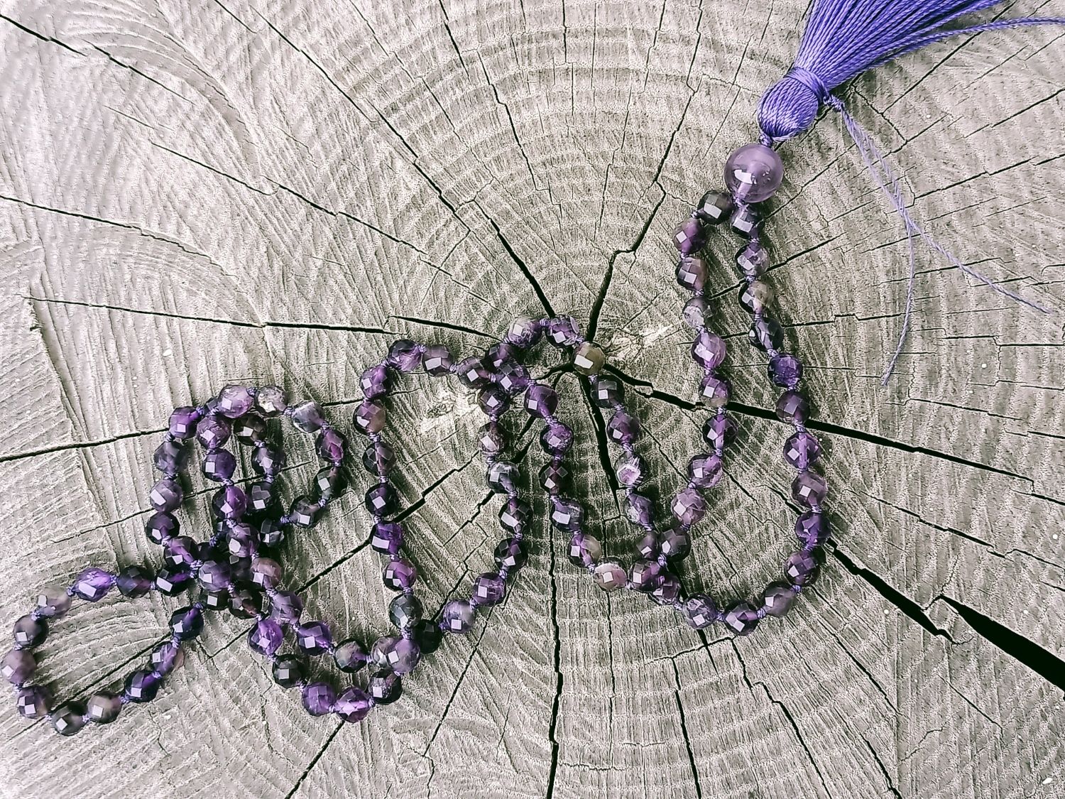 Сила Шани. Четки из аметиста, 6 мм, 108 бусин в интернет-магазине ...