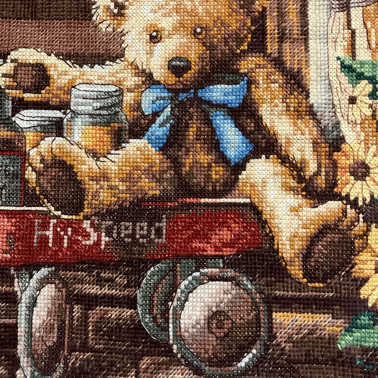 Медовый мишка 36 глава. Вышика Медвежонок с мёдом. Отшив картины медовый мишка. Медовый мишка Dimensions. Картины медведь с медом.