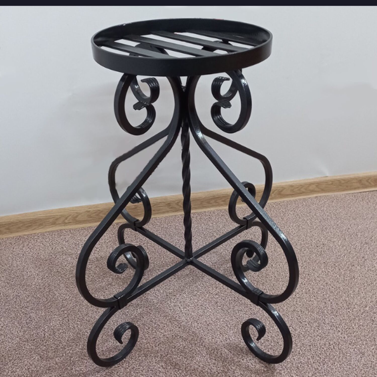 Подставка под цветы в интернет-магазине Ярмарка Мастеров по цене 4400 ...