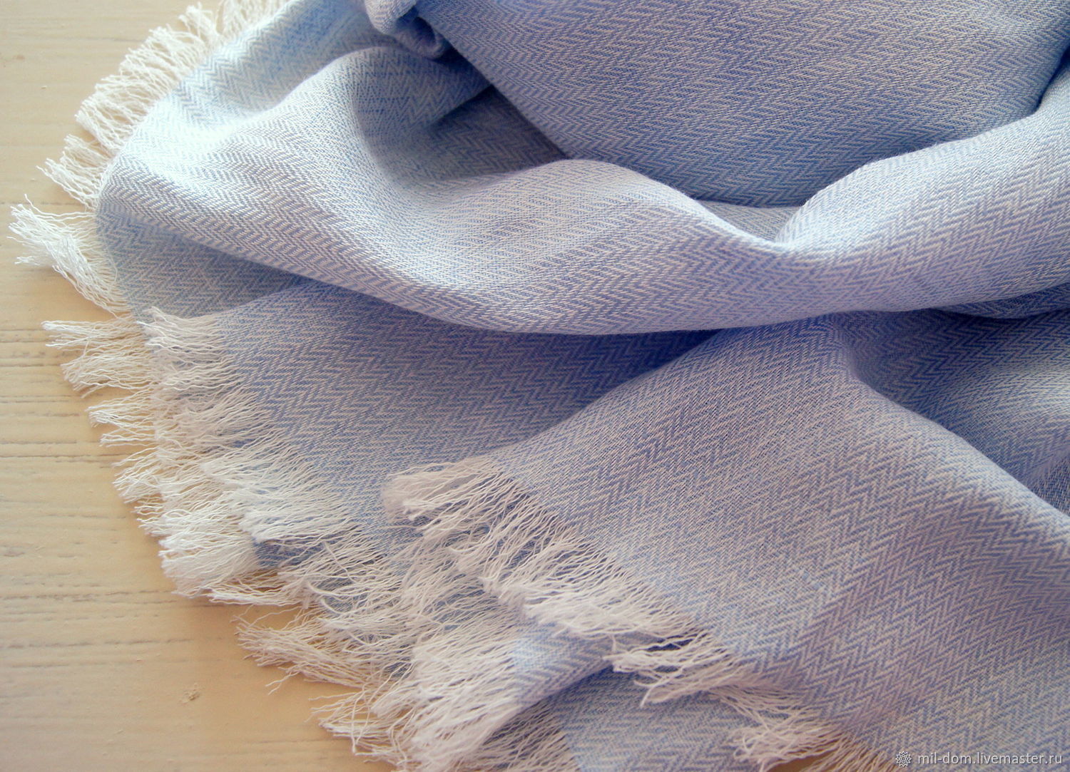 Новый лен купить. Льняной шарф. Льняной платок. Шарф из льна. Вологодский лен.