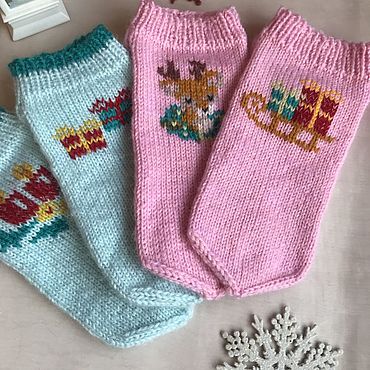 Аксессуары ручной работы. Ярмарка Мастеров - ручная работа Носочки ( в наличии пара 1 фото) короткие вязаные  на подарок. Handmade.