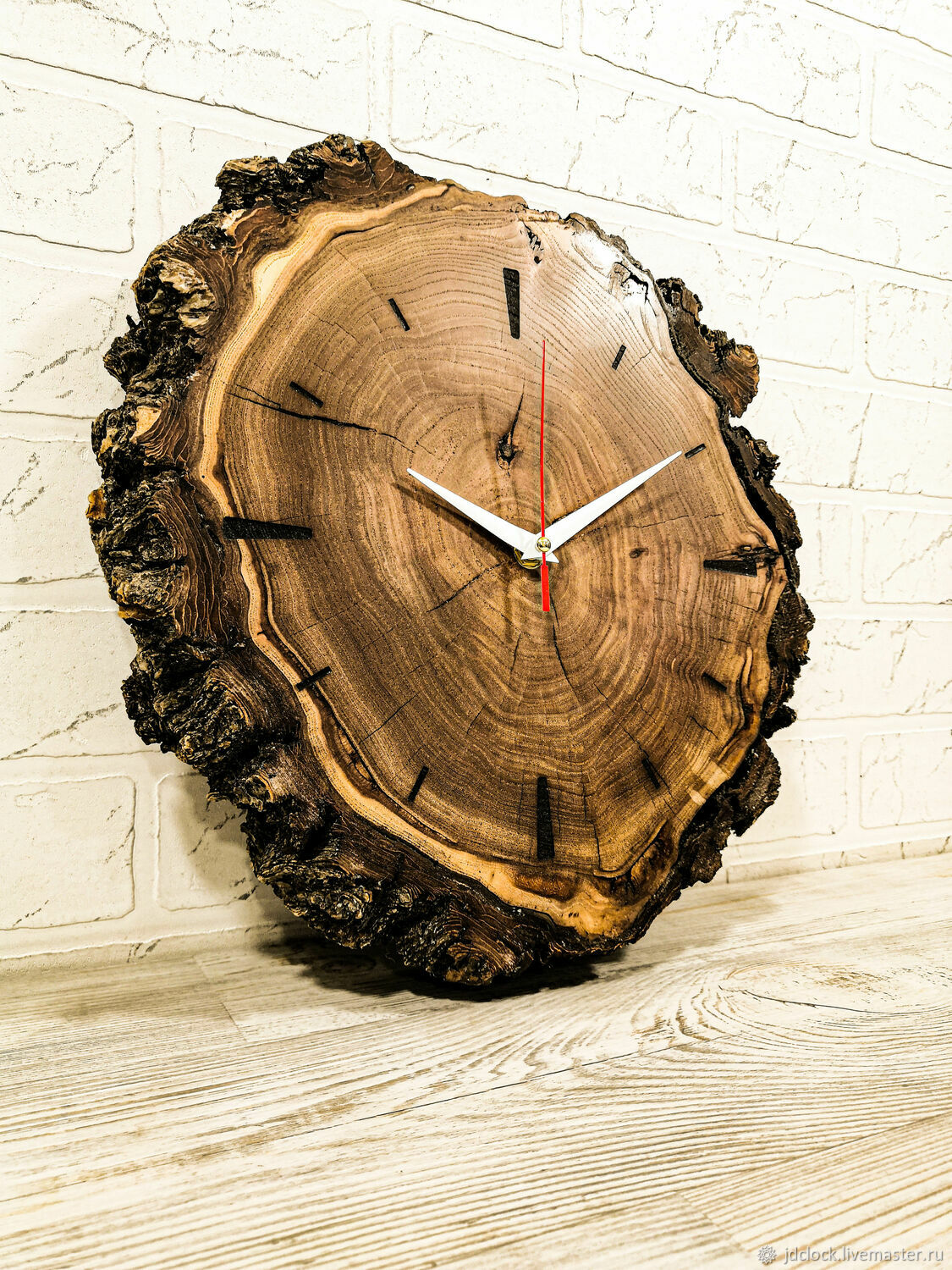 Часы настенные деревянные бесшумные