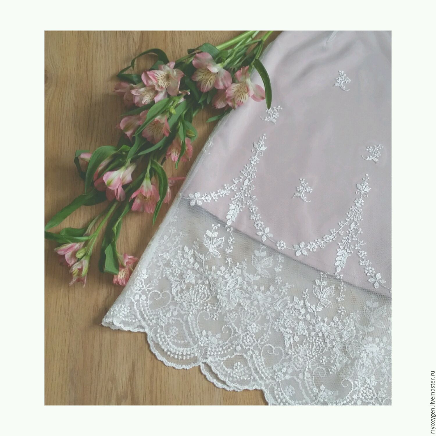 Юбка из кружева