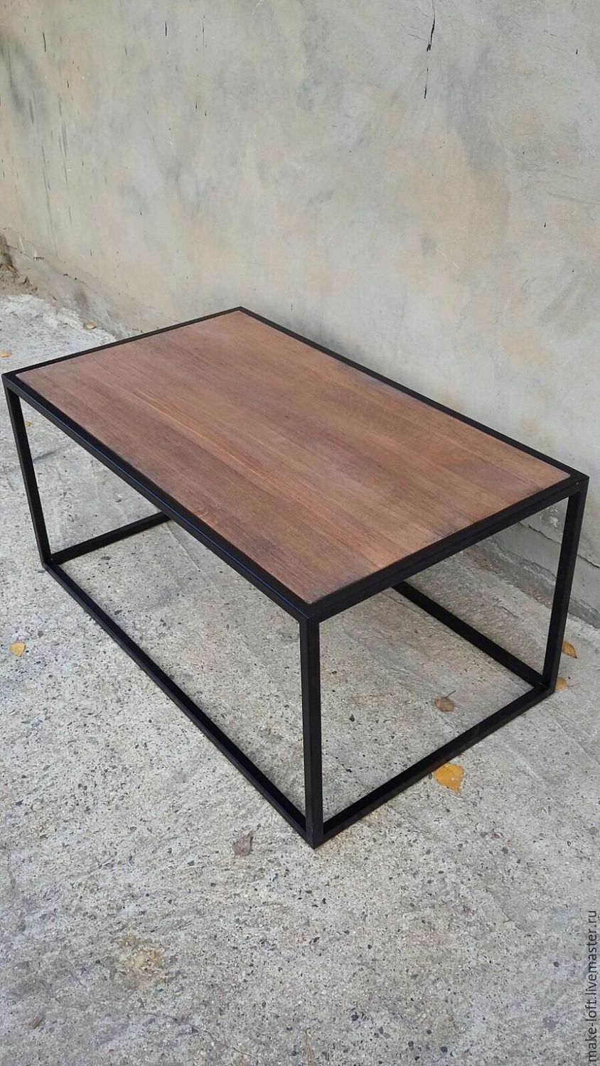 Металлический стол для мастерской